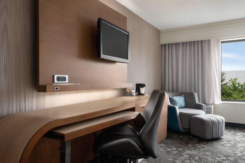 اتاق استاندارد, Courtyard By Marriott Dayton North
