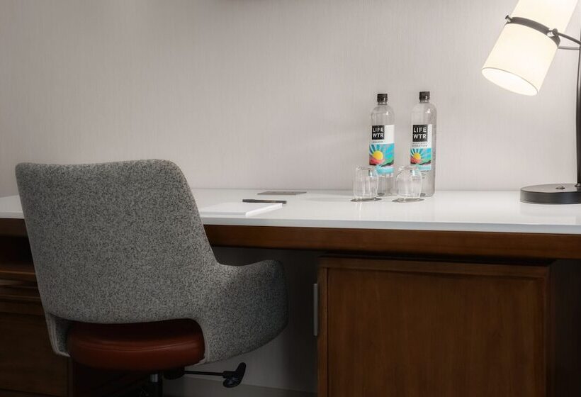 اتاق اجرایی, Courtyard By Marriott Seattle Bellevue/downtown