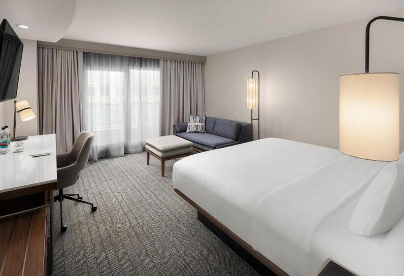 اتاق استاندارد با تخت بزرگ برای معلولان, Courtyard By Marriott Seattle Bellevue/downtown