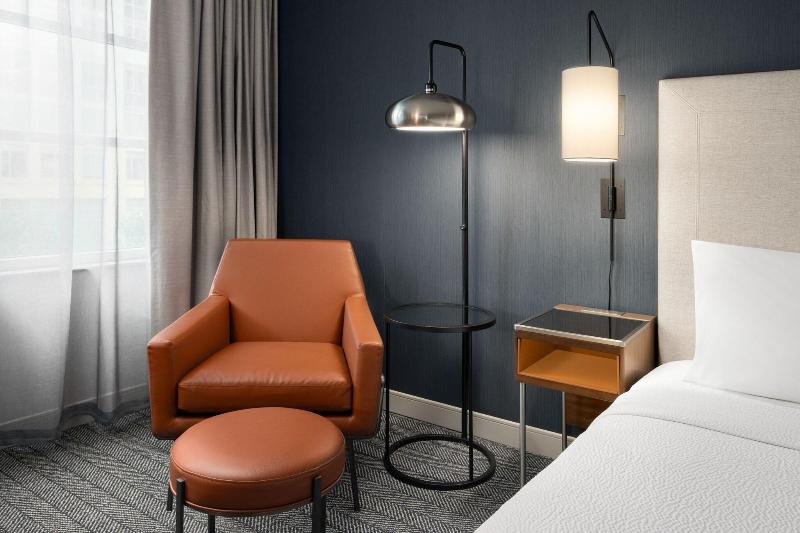اتاق استاندارد با تخت بزرگ, Courtyard By Marriott Seattle Bellevue/downtown