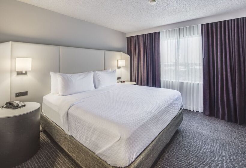 Suite Aangepast voor Gehandicapten, Crowne Plaza Suites Arlington