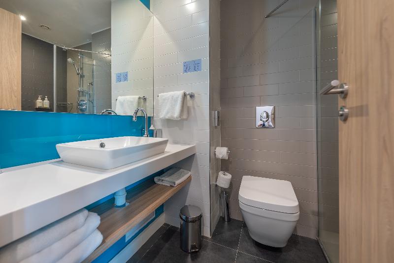 اتاق استاندارد, Crowne Plaza Suites Arlington, An Ihg