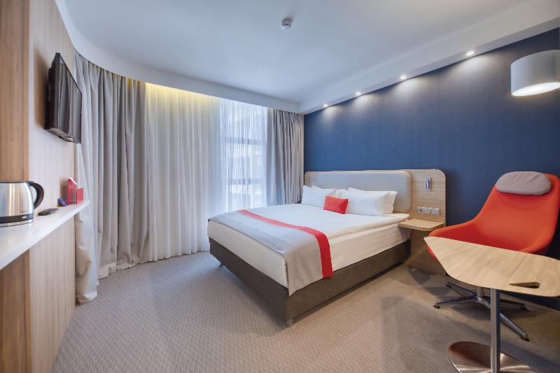 اتاق استاندارد, Crowne Plaza Suites Arlington, An Ihg