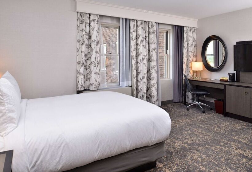 اتاق استاندارد با تخت دوبل, Doubletree By Hilton Utica