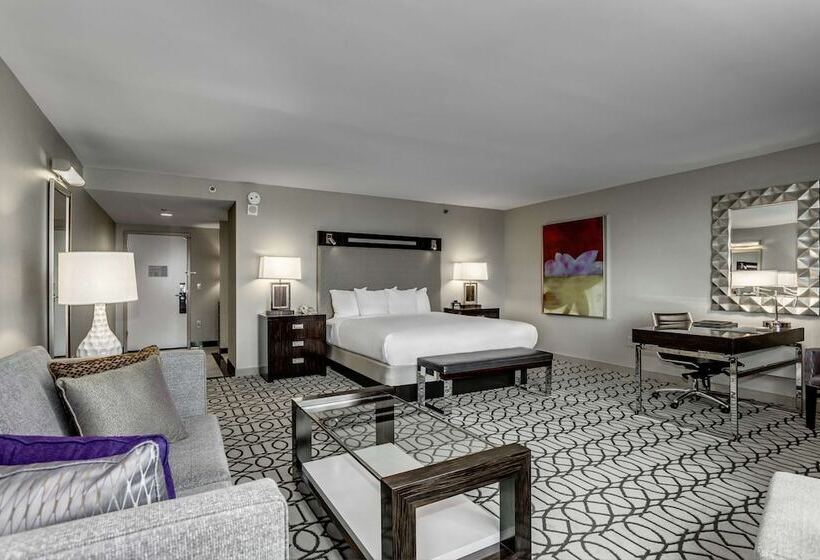 سوییت جونیور, Hilton Columbus At Easton