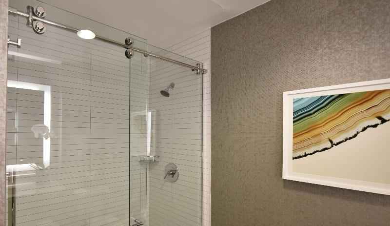 اتاق استاندارد با تخت بزرگ, Hilton Dallas/park Cities