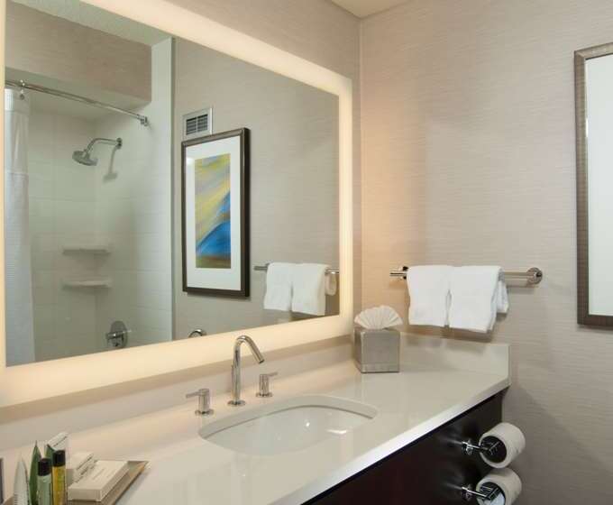 اتاق استاندارد, Hilton Dallas/park Cities