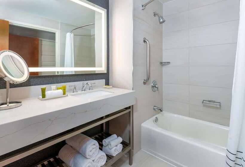 اتاق استاندارد, Hilton Dallas/park Cities