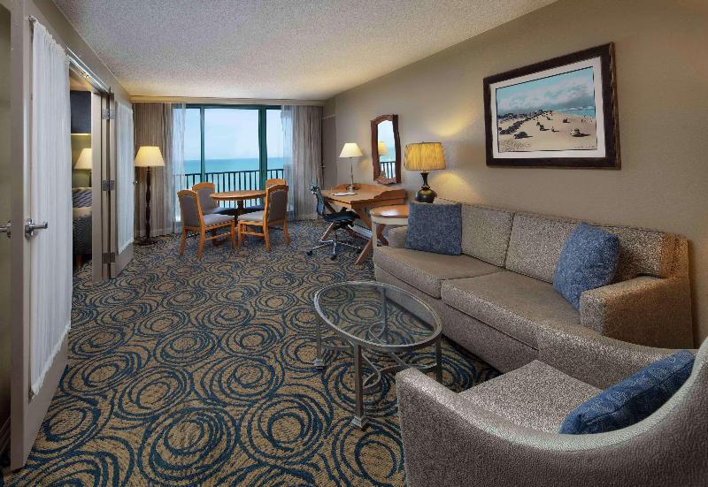 سوئیت با تخت بزرگ, Hilton Daytona Beach Oceanfront Resort