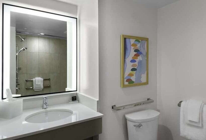 اتاق استاندارد, Hilton Daytona Beach Oceanfront Resort