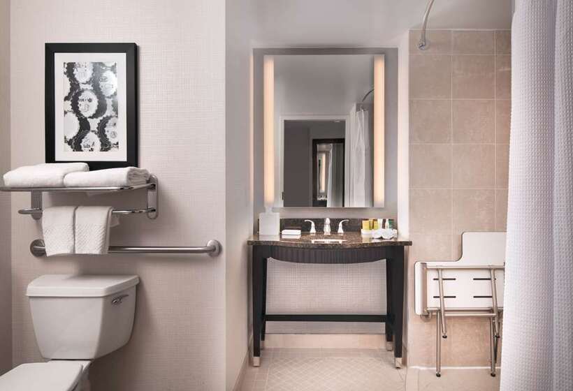 اتاق استاندارد, Hilton Philadelphia City Avenue