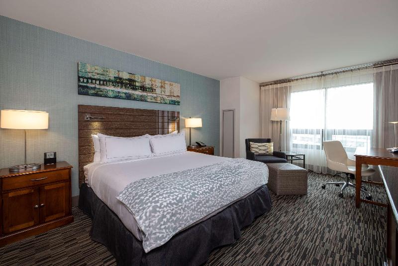 اتاق لوکس با تخت بزرگ, Hilton San Diego Gaslamp Quarter