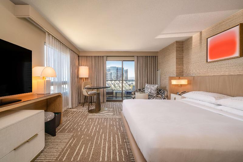 اتاق استاندارد با تخت بزرگ, Hilton San Diego Gaslamp Quarter