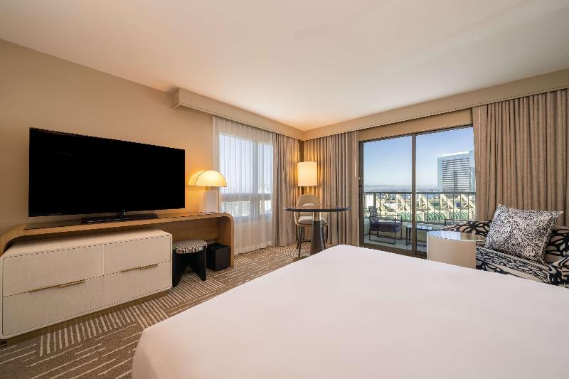 اتاق استاندارد با تخت بزرگ, Hilton San Diego Gaslamp Quarter