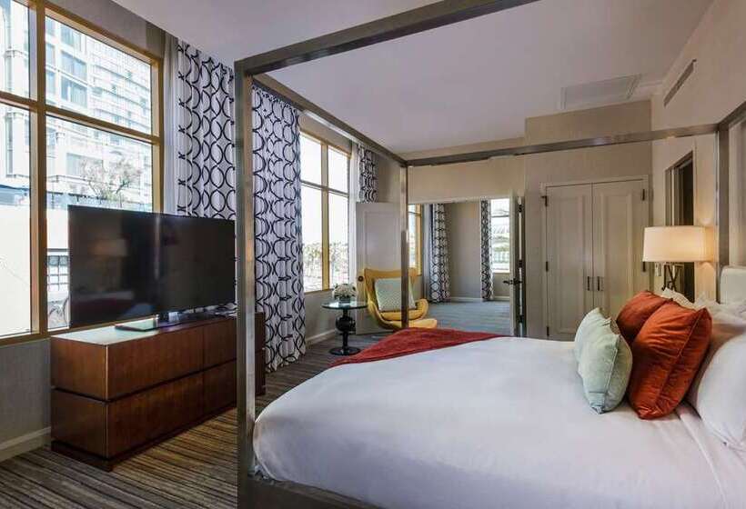 سوئیت با تخت بزرگ, Hilton San Diego Gaslamp Quarter