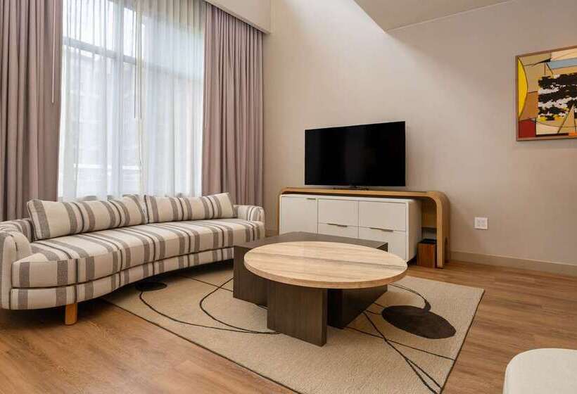 سوییت, Hilton San Diego Gaslamp Quarter