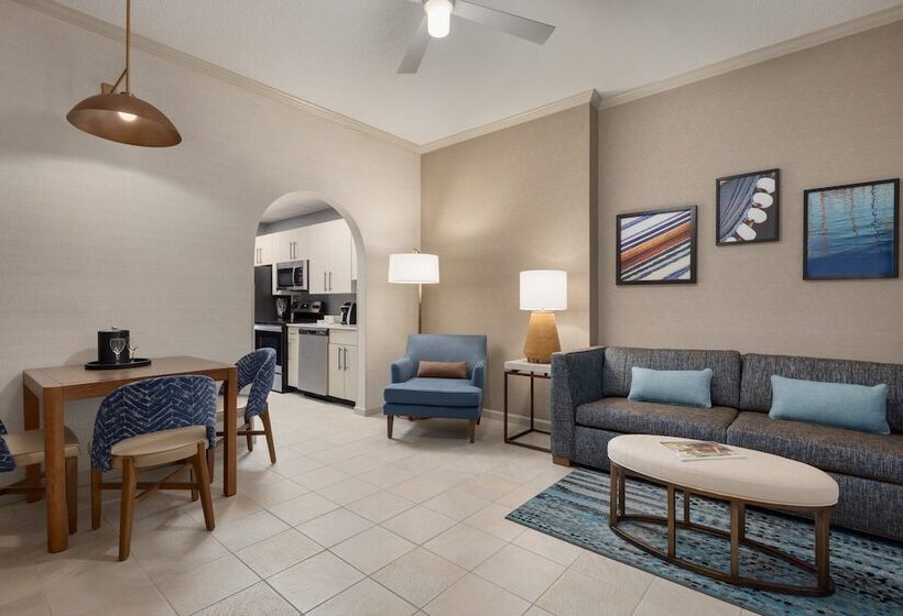 سوییت با چشم‌انداز استخر, Holiday Inn & Suites Ocean City, An Ihg