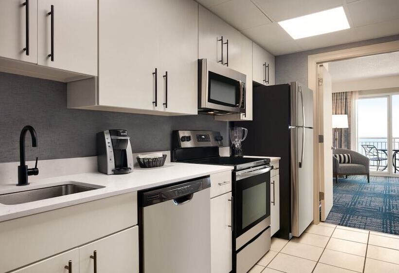 سوییت با چشم‌انداز استخر, Holiday Inn & Suites Ocean City, An Ihg
