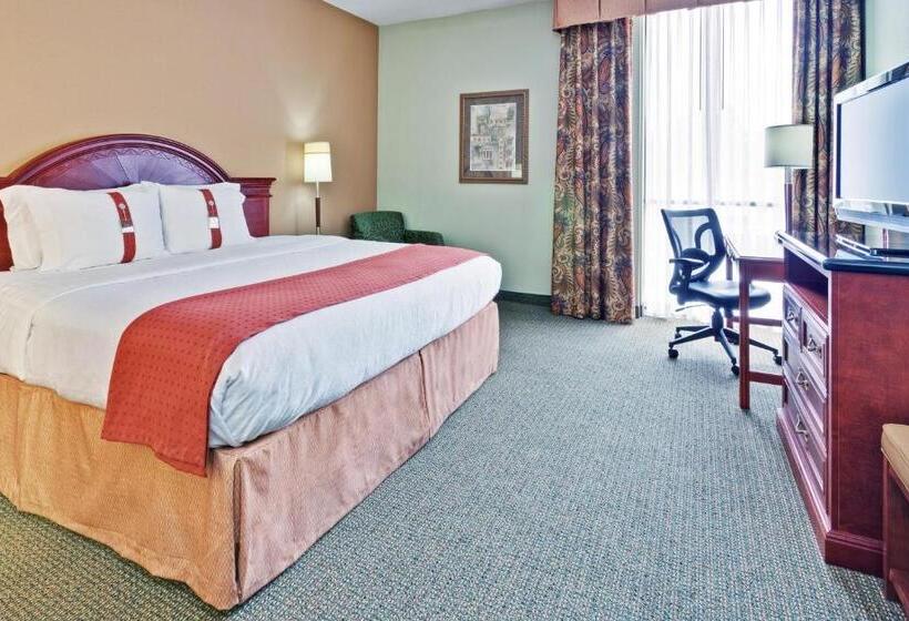 سوئیت با تخت بزرگ, Holiday Inn Memphis University Of Memphis, An Ihg