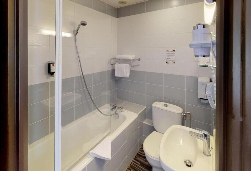 اتاق استاندارد یک نفره, Hôtel De France Contact Hôtel