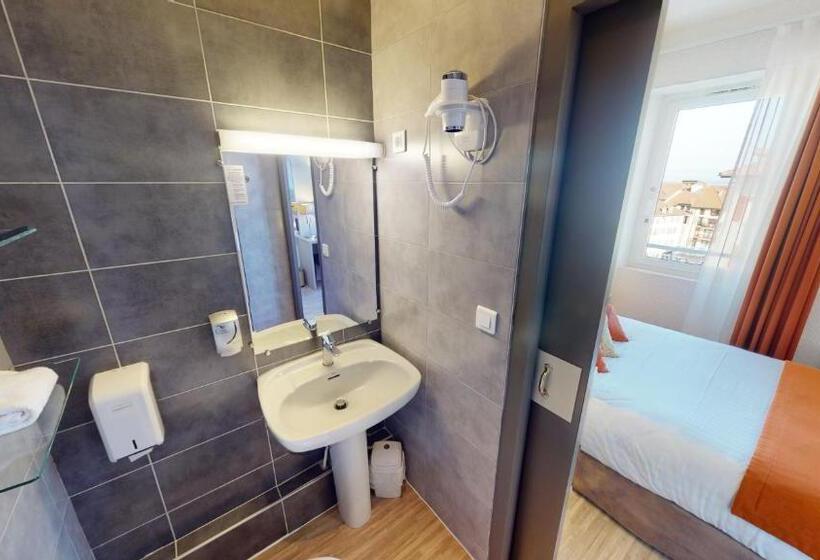 اتاق استاندارد یک نفره, Hôtel De France Contact Hôtel
