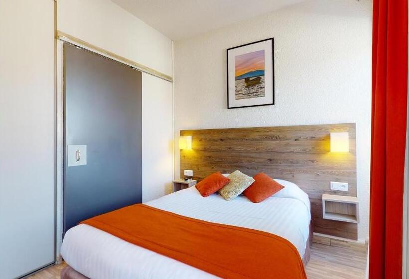 اتاق استاندارد یک نفره, Hôtel De France Contact Hôtel