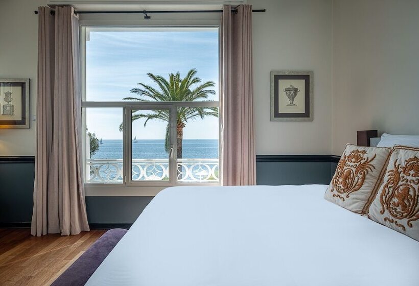 سوییت پرستیژ, La Villa Mauresque