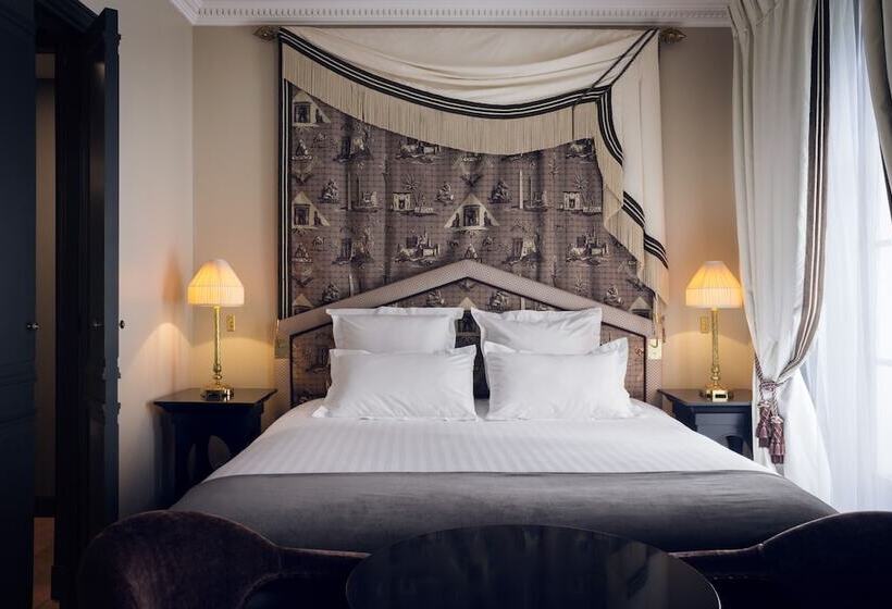 Chambre Deluxe, Maison Athenee