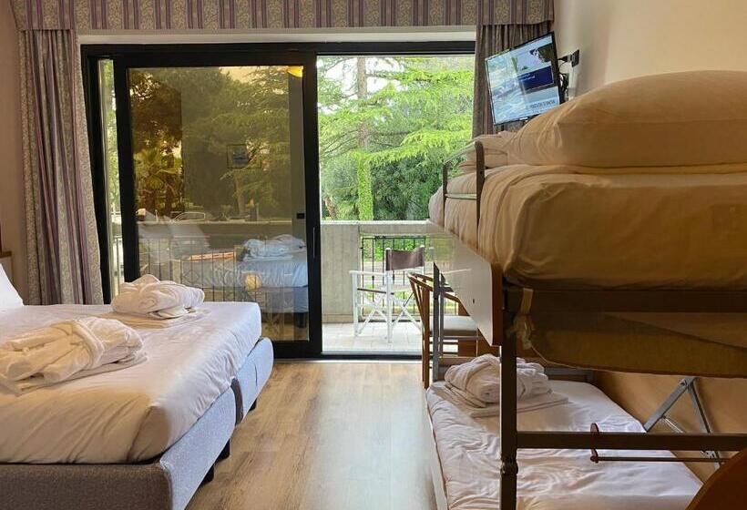 اتاق سوپریور خانوادگی, Alevic Hotel Sirmione