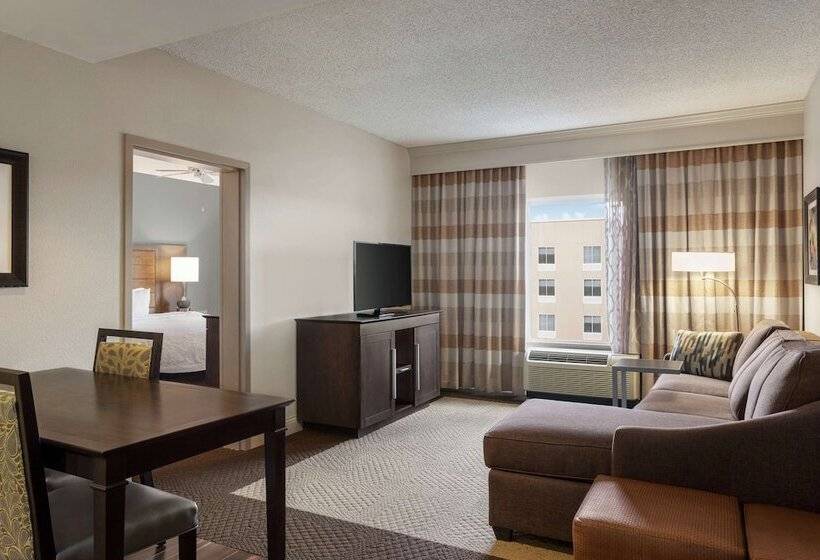 سوییت, Hampton Inn & Suites Montgomery Eastchase
