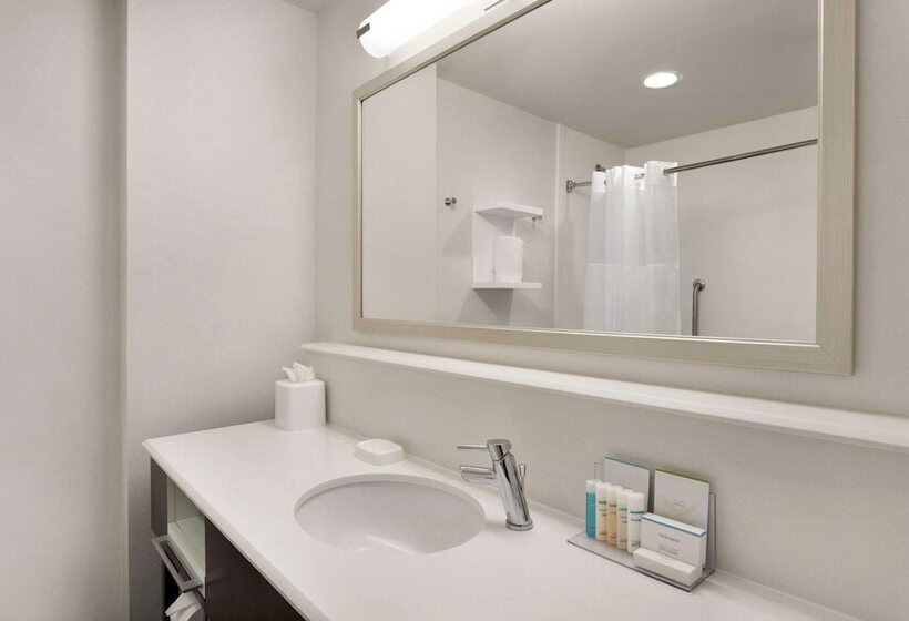 سوییت, Hampton Inn & Suites Montgomery Eastchase