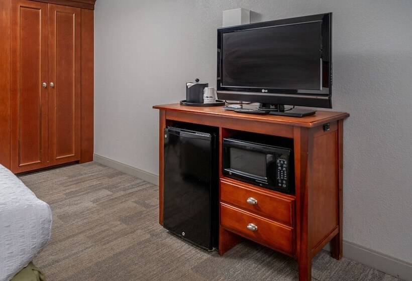 Номер Стандарт 2 Двуспальные Кровати, Hampton Inn Charlestondowntown