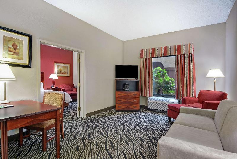 Suite Lit King, Hampton Inn Fayetteville