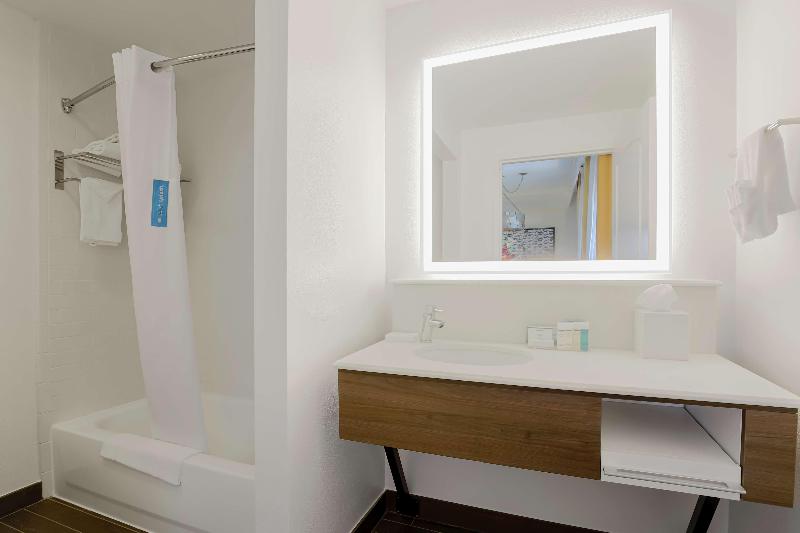 سوئیت با تخت بزرگ, Hampton Inn & Suites Austindowntown/convention Center