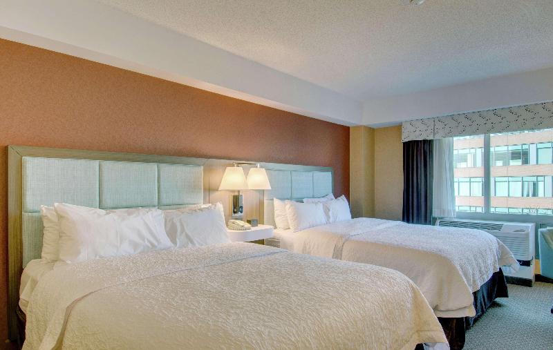 Standard-huone, Hampton Inn & Suites Boston Crosstown Center
