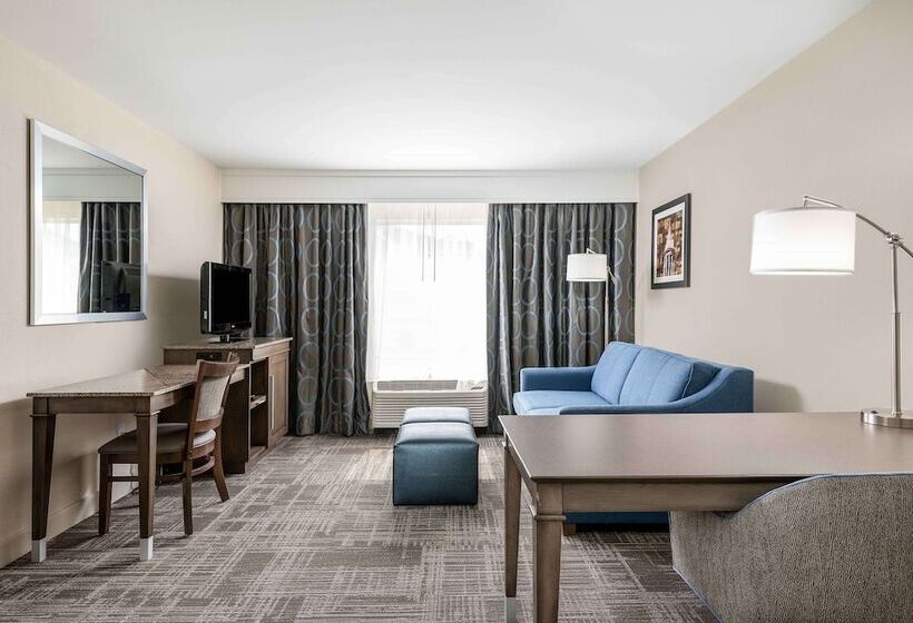 Suite, Hampton Inn & Suites Chapel Hill/durham, Area