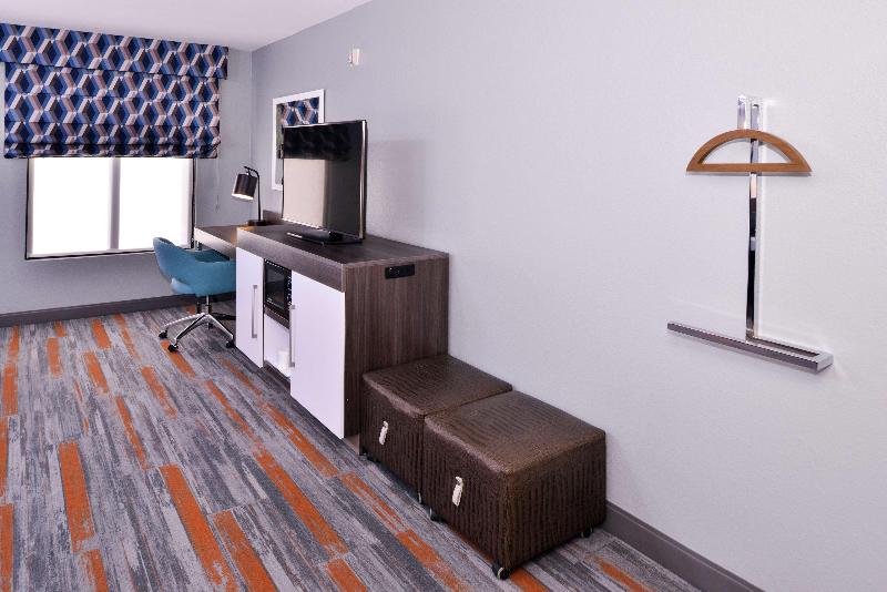 Standaard Studio met Kingsize Bed, Hampton Inn & Suites Legacy Parkfrisco