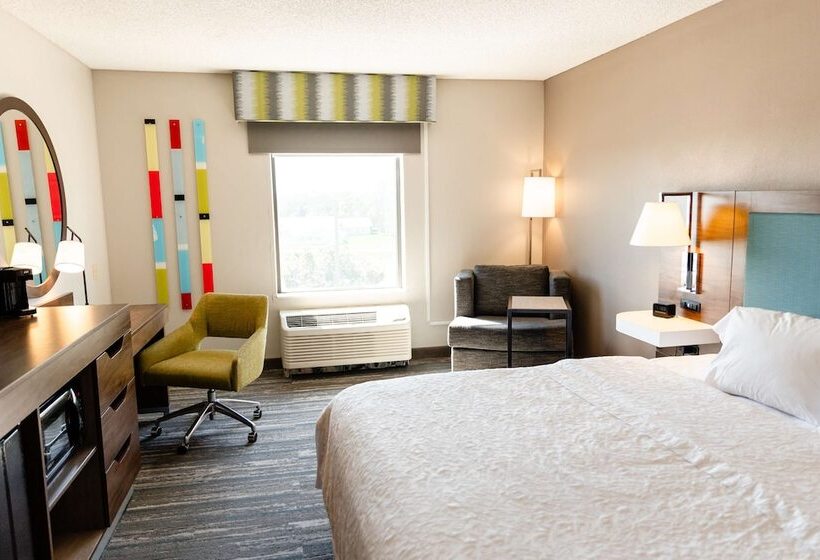 اتاق استاندارد با تخت دوبل برای معلولان, Hampton Inn & Suites Scottsbluffconference Center