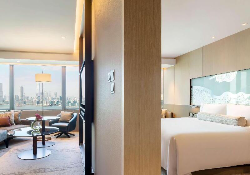 سوئیت با تخت بزرگ, Holiday Inn Greenville, An Ihg