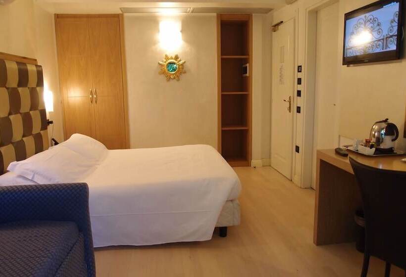 اتاق کلاسیک, Jr Resort Logos Forte Dei Marmi