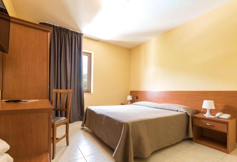 اتاق اکونومی, Sport Village Hotel & Spa