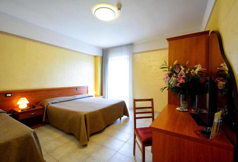 Economy Triple Room, Sport Village Hotel & Spa