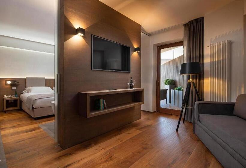 Junior Suite Deluxe, Sport Village  & Spa