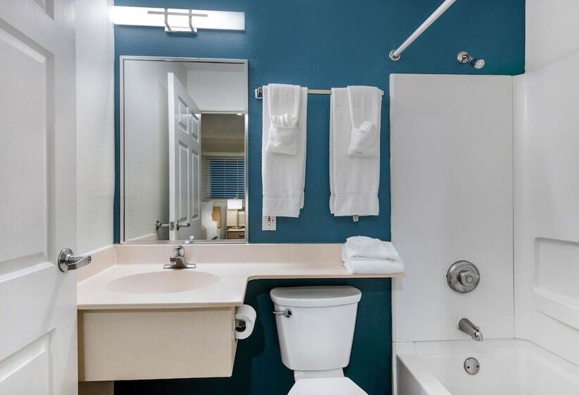 اتاق استاندارد با 2 تخت دوبل, Suburban Studios Lakeland North I4