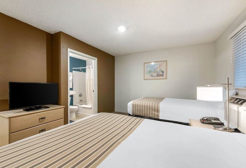 اتاق استاندارد با 2 تخت دوبل, Suburban Studios Lakeland North I4