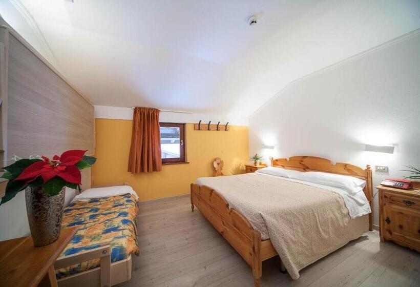 Economy Quadruple Room, Villaggio Nevada