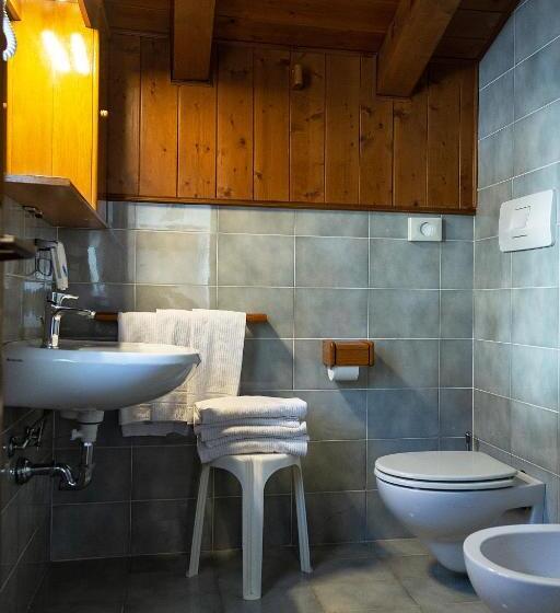 اتاق استاندارد چهار تخته, Villaggio Nevada