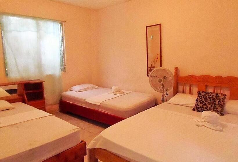 اتاق استاندارد سه نفره, Cabinas El Muellecito