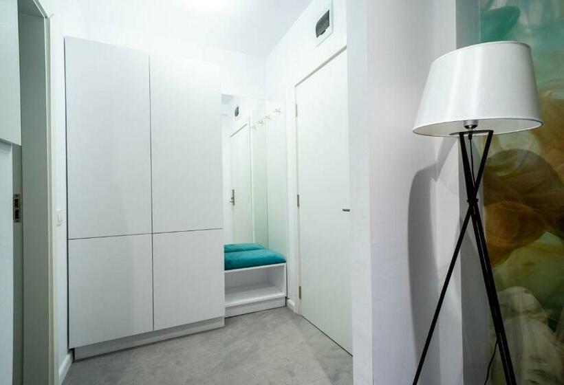 اتاق لوکس, Velvet Home