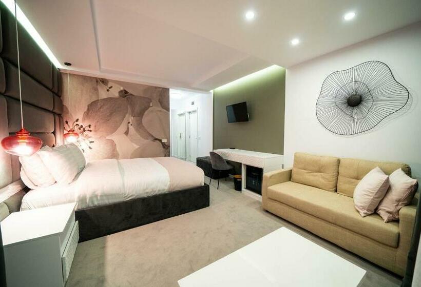 اتاق لوکس, Velvet Home